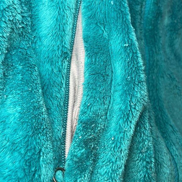 The North Face- Osito Fleece Jacket in Teal Blue- Size Medium - Picture 12 of 13
